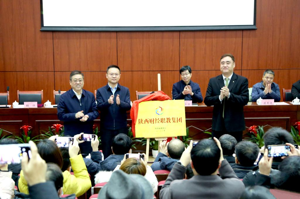 1703483169335025.png 47680681.png