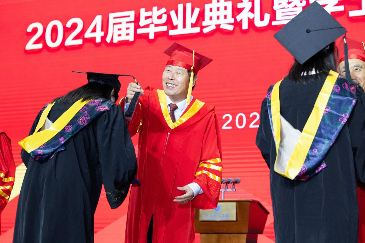 1717745990899420.png 50799905.png