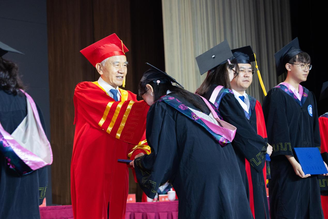 1717745995623987.png 50800060.png