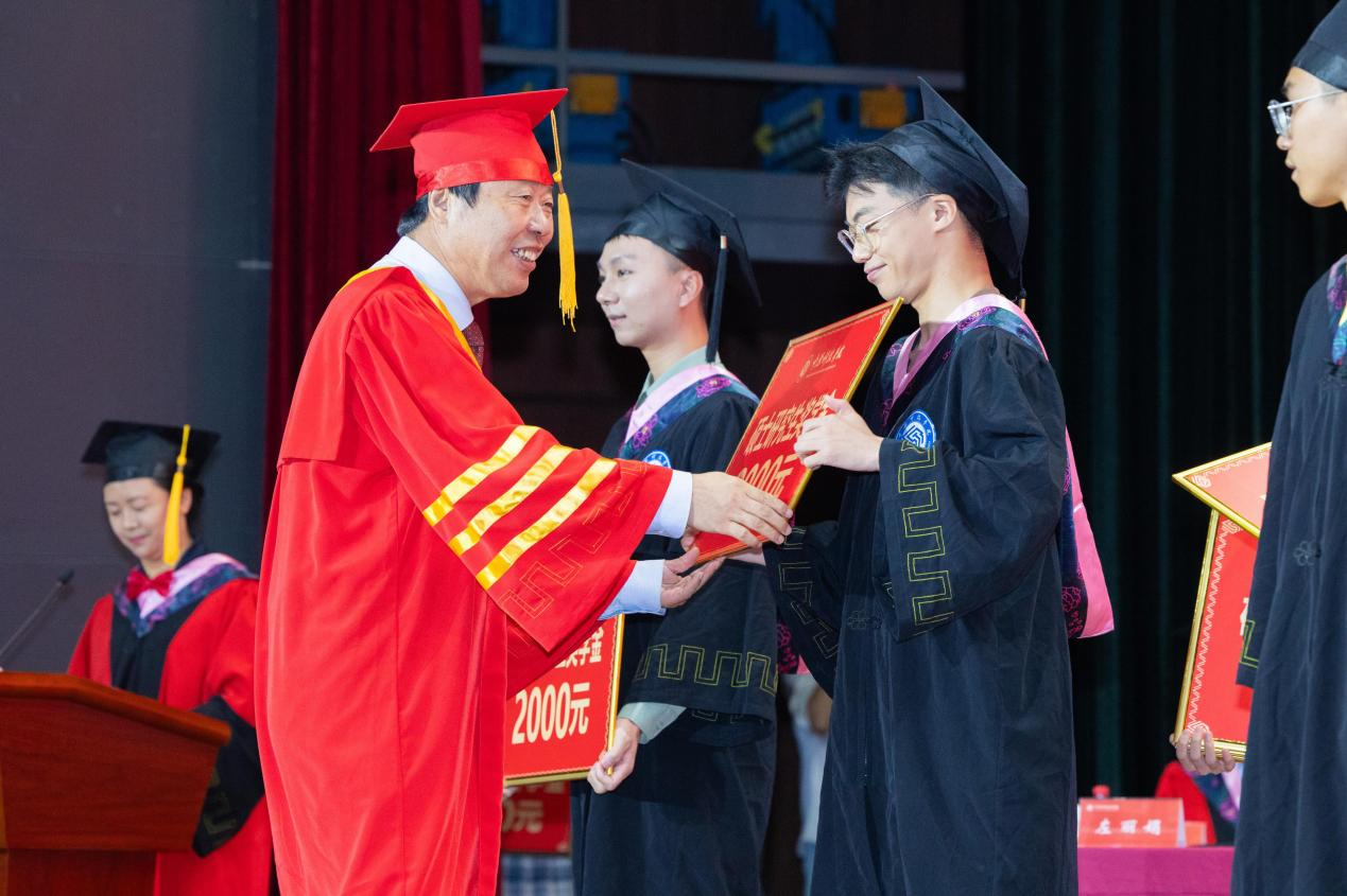 1717746012771657.png 50800280.png