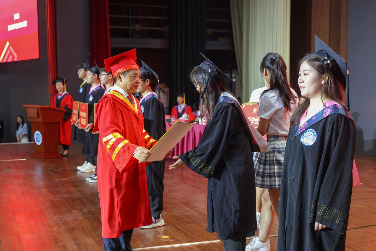 1717746018972801.png 50800327.png